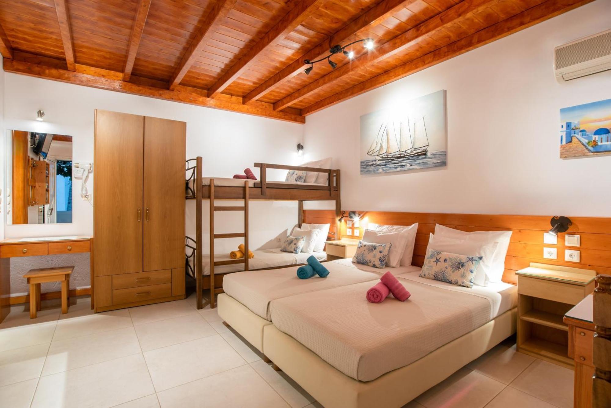 Kontaratos Studios & Apartments Páros Exteriér fotografie